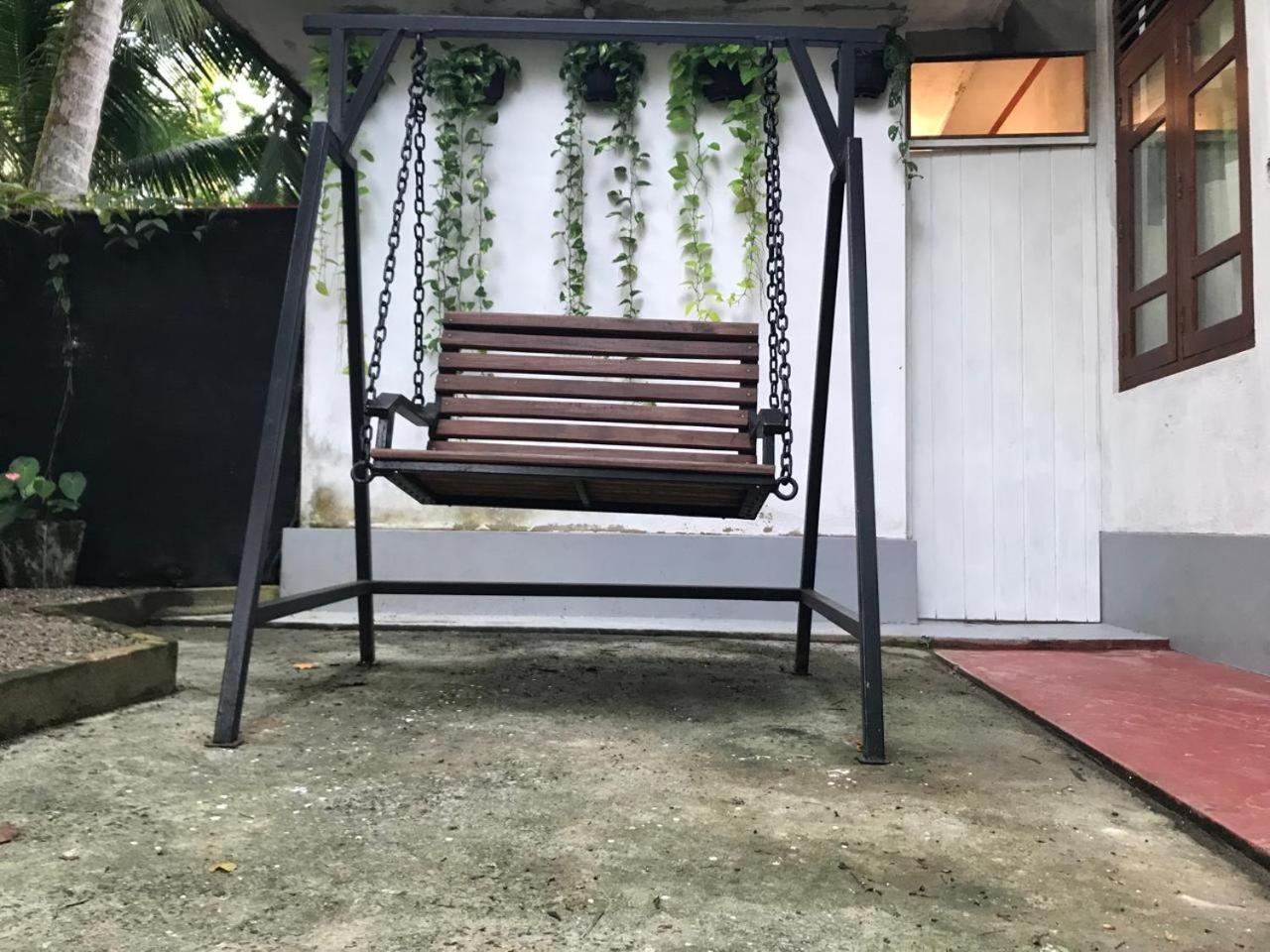 Kirala Villa Mihiripenne Phòng bức ảnh